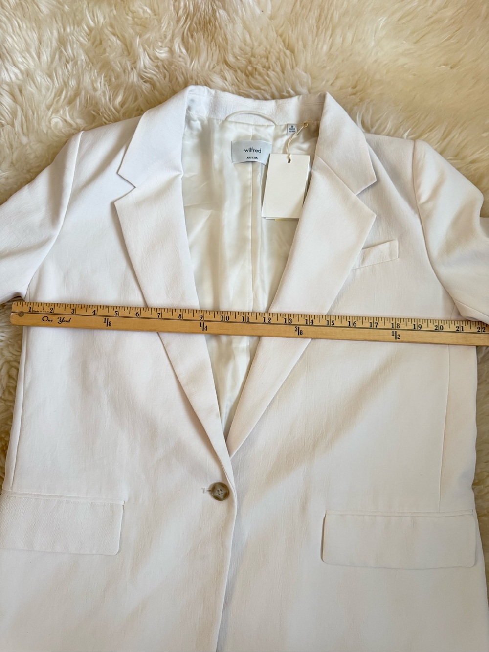 Aritzia Generation Blazer - Crepette Size 10 - Picture 9 of 16